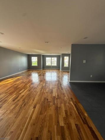 546 S Park Street Elizabeth NJ 07206