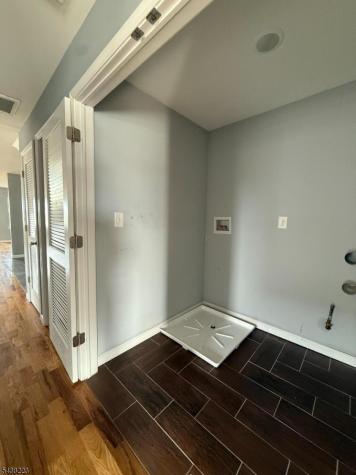 546 S Park Street Elizabeth NJ 07206