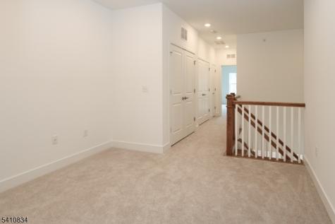 71 Veterans Way Morris Plains NJ 07950