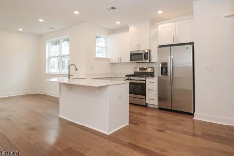 71 Veterans Way Morris Plains NJ 07950