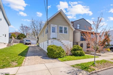 632 Chase Avenue Lyndhurst NJ 07071