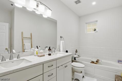 61 Taft Lane Morristown NJ 07960