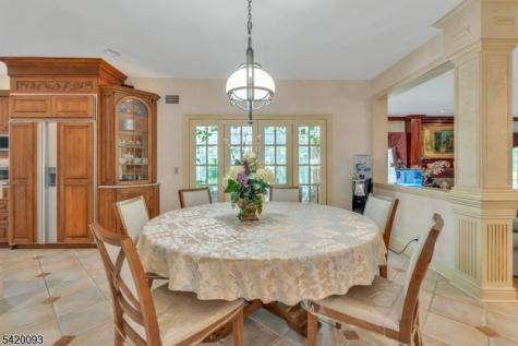 787 Peach Tree Lane Franklin Lakes NJ 07417