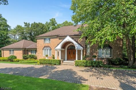 787 Peach Tree Lane Franklin Lakes NJ 07417