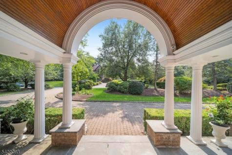 787 Peach Tree Lane Franklin Lakes NJ 07417