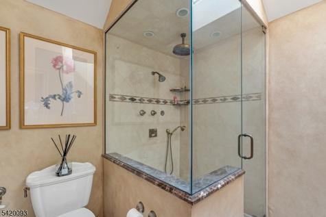 787 Peach Tree Lane Franklin Lakes NJ 07417