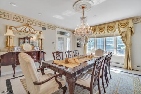 787 Peach Tree Lane Franklin Lakes NJ 07417