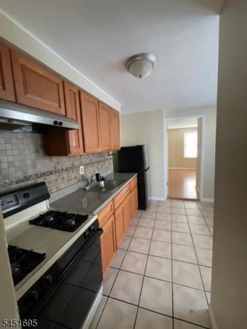 46 New Street Montclair NJ 07042
