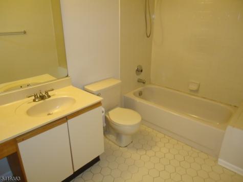 151 Country Club Drive Union NJ 07083