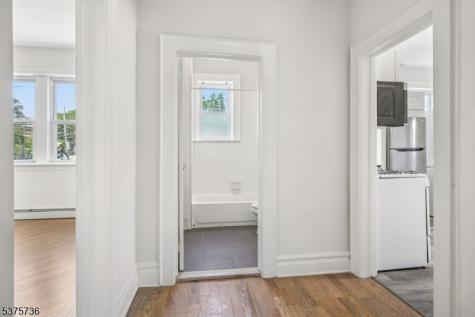 34 Main St, Apt B Millburn NJ 07041