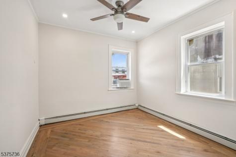 34 Main St, Apt B Millburn NJ 07041