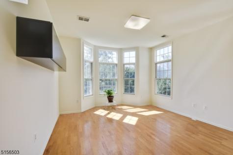 210 Edmonton Court Livingston NJ 07039