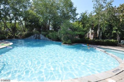 210 Edmonton Court Livingston NJ 07039