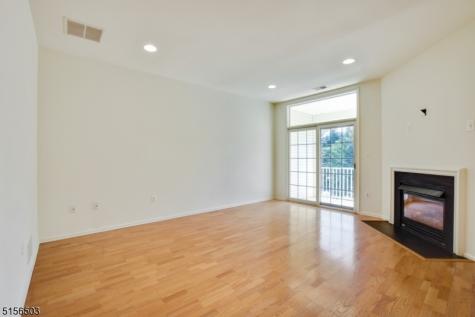 210 Edmonton Court Livingston NJ 07039