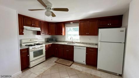 131 E 13th Street Linden NJ 07036