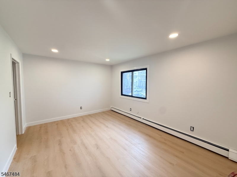 217 Park Avenue Paterson NJ 07501