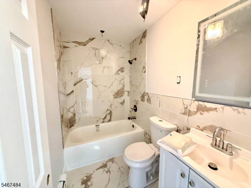 217 Park Avenue Paterson NJ 07501