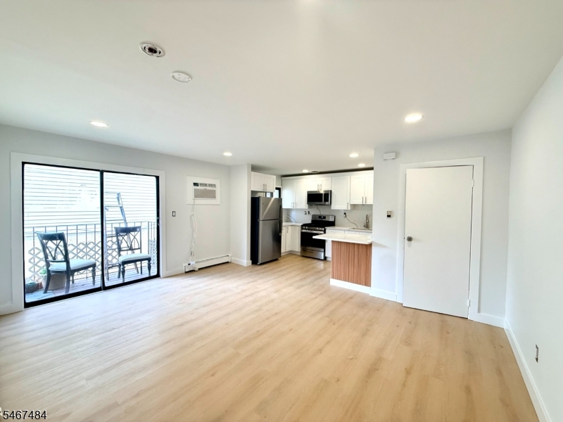 217 Park Avenue Paterson NJ 07501