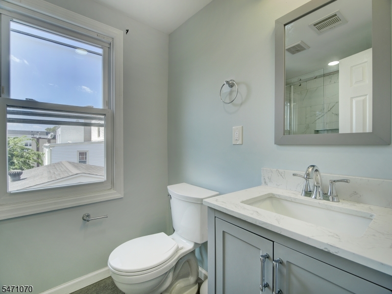 27 Honiss Street Belleville NJ 07109
