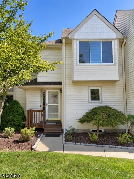4 Eckhardt Circle Montville NJ 07045
