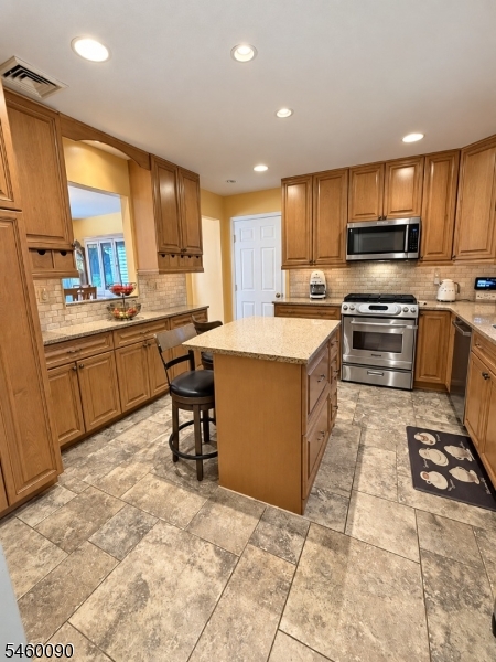 4 Eckhardt Circle Montville NJ 07045