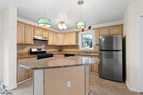 9 Tompkins Street West Orange NJ 07052