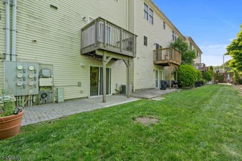 9 Tompkins Street West Orange NJ 07052