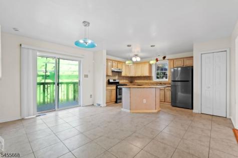9 Tompkins Street West Orange NJ 07052