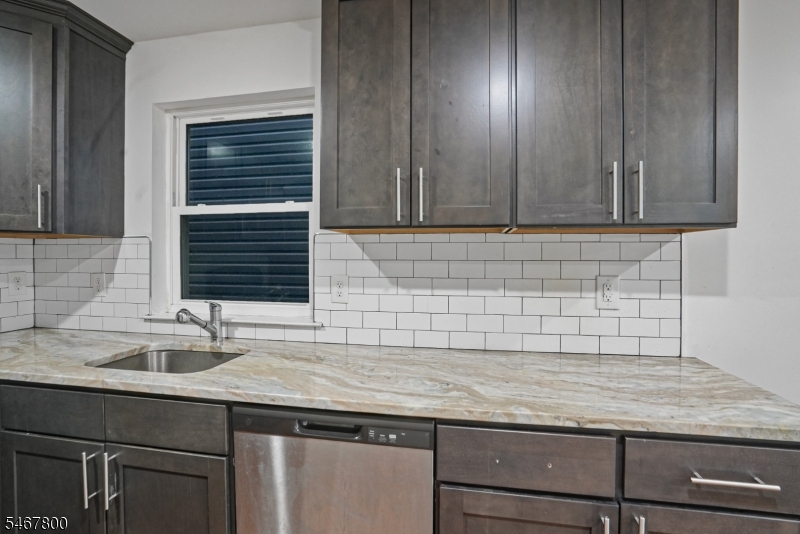 44 Wainwright Street Newark NJ 07112
