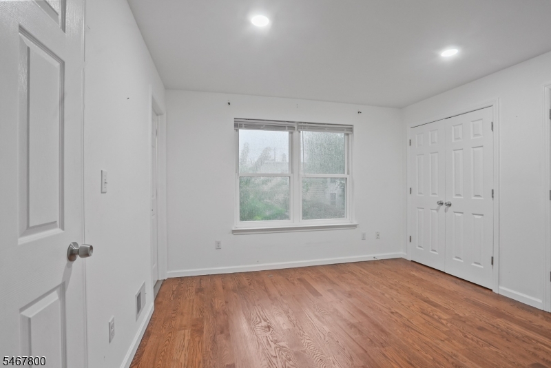 44 Wainwright Street Newark NJ 07112