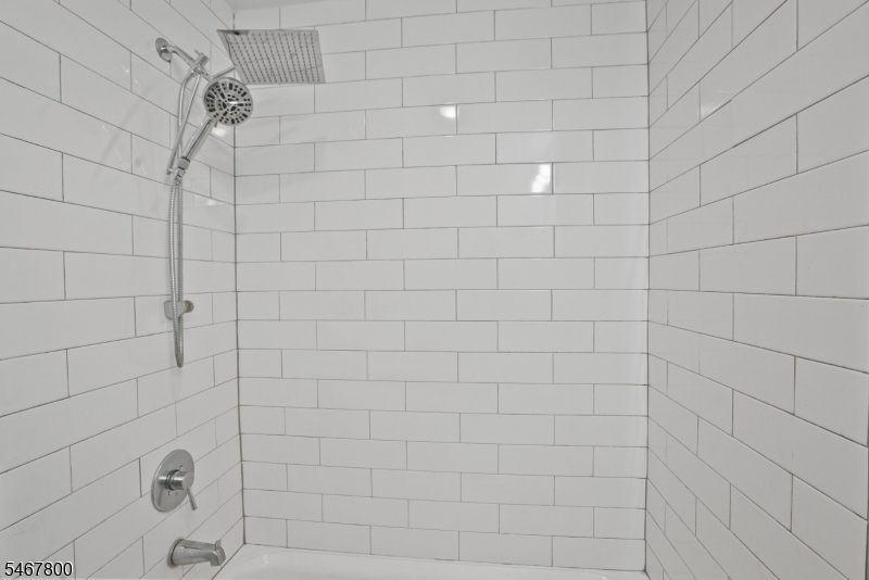 44 Wainwright Street Newark NJ 07112