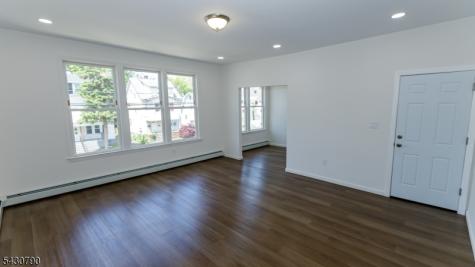 182 Ellery Avenue Newark NJ 07106