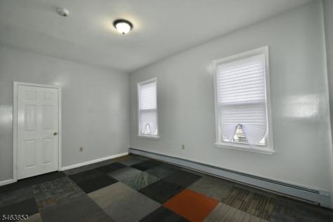 659 S 17th Street Newark NJ 07103