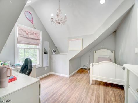 14 Hemingway Drive Roxbury NJ 07852