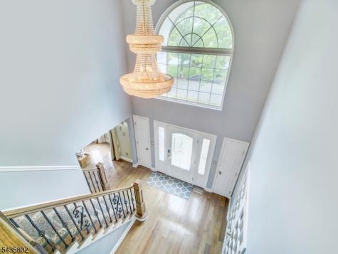 14 Hemingway Drive Roxbury NJ 07852