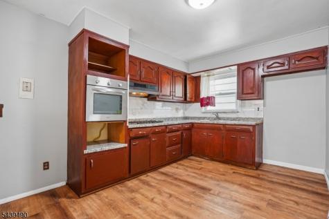 51 Tremont Terrace Irvington NJ 07111