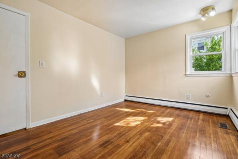 51 Tremont Terrace Irvington NJ 07111