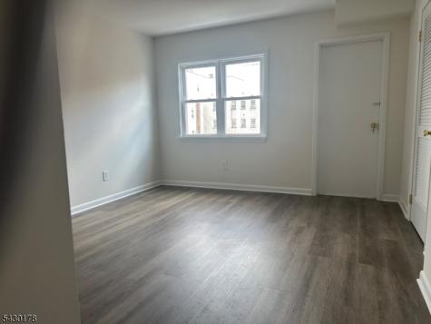 46 Ferry Street Newark NJ 07105