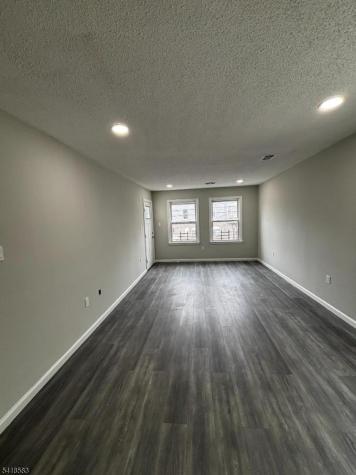 85 Jefferson Street Paterson NJ 07522
