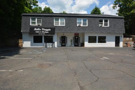 14 Oak Ridge Road West Milford NJ 07435