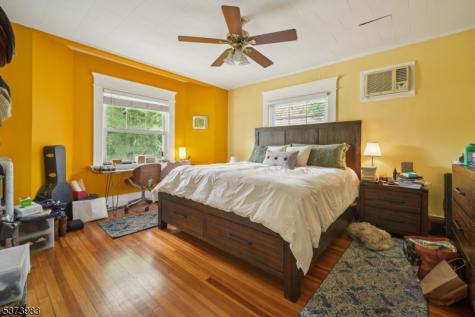 124 Midland Avenue Montclair NJ 07042