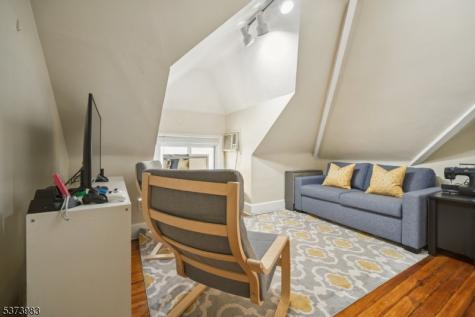 124 Midland Avenue Montclair NJ 07042