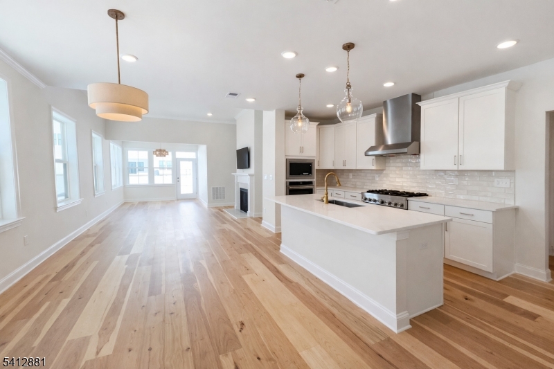 18 Whitaker Lane Far Hills NJ 07931