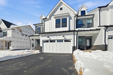 18 Whitaker Lane Far Hills NJ 07931