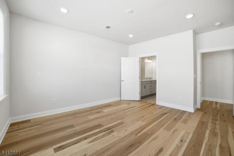 18 Whitaker Lane Far Hills NJ 07931