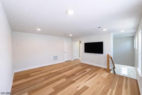 18 Whitaker Lane Far Hills NJ 07931