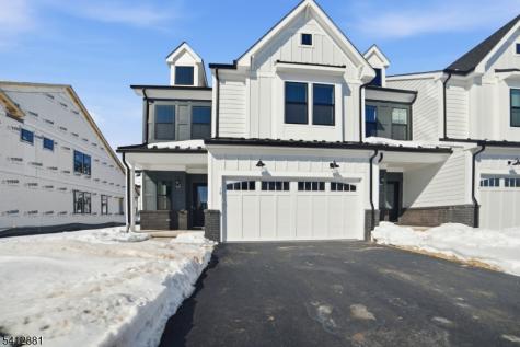 18 Whitaker Lane Far Hills NJ 07931