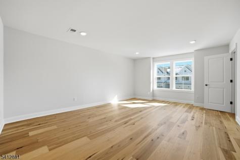 18 Whitaker Lane Far Hills NJ 07931