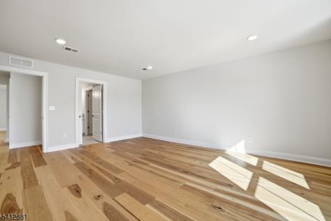 18 Whitaker Lane Far Hills NJ 07931