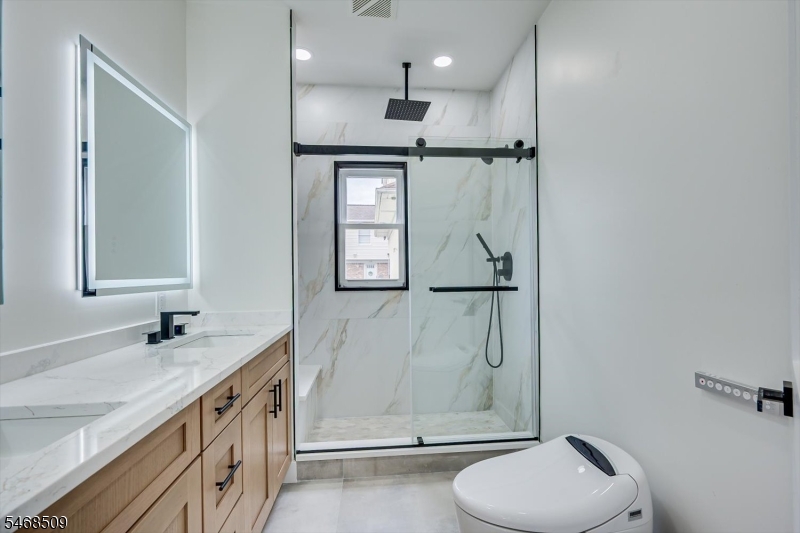 16 Regent Street North Plainfield NJ 07060